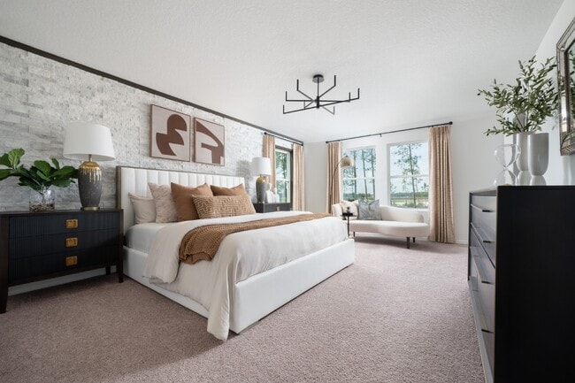 36744 Sagemoor Dr, Zephyrhills, FL 33541 - photo 6