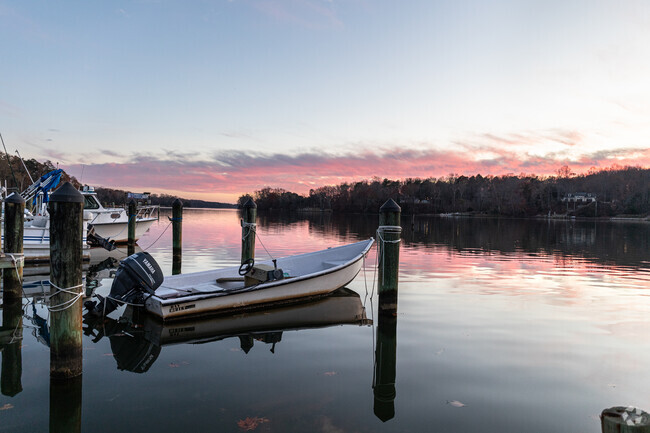 Lusby's serene views along the Patuxent River.
