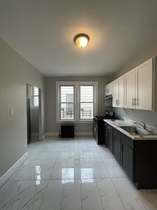 15 Long St Unit 4, Jersey City, NJ 07305
