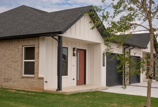 2904 Treight Creek Ln, Midwest City, OK 73110