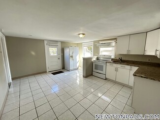 44 Jefferson St Unit B, Newton, MA 02458