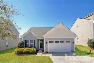 3301 Pikes Peak Dr, Gastonia, NC 28052