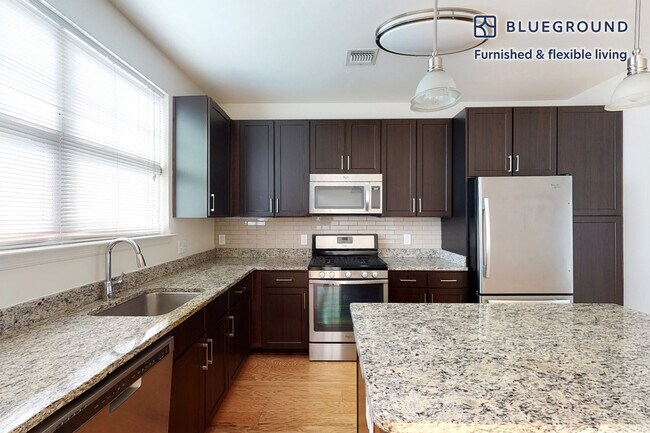 998 Stewart Ave unit FL1-ID2102A, Garden City, NY 11530 - photo 5