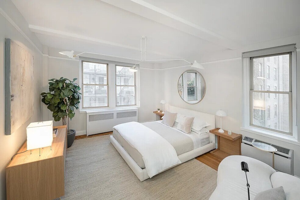 66 W 12th St unit 6X, New York, NY 10011 - photo 1