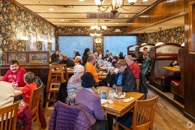 The Original Pancake House has breakfast cravings covered near Lake Cornelia.