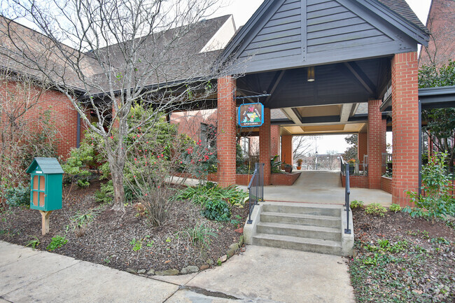 Holy Trinity Episcopal Day School 5