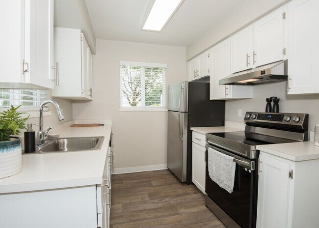 The Davenport, Portland, OR 97230 - photo 3