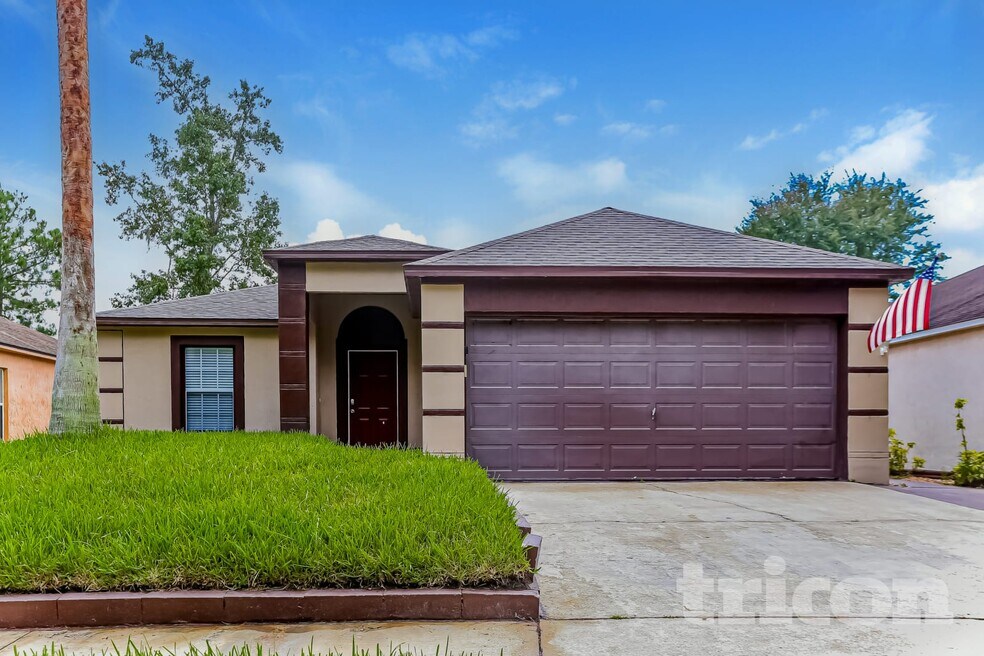 4468 Woodley Creek Rd, Jacksonville, FL 32218 - photo 1