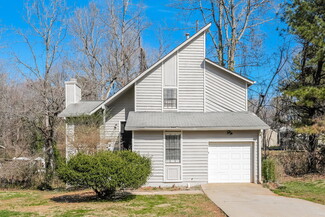 4707 Greenway Rd NW, Norcross, GA 30071