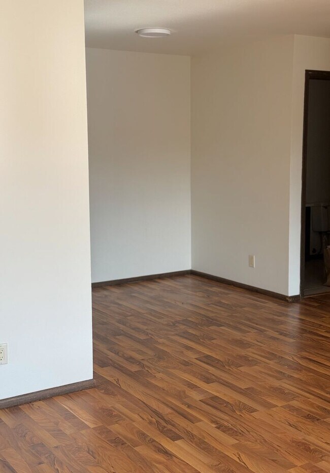 Dale Street Apartments, McFarland, WI 53558 - photo 5