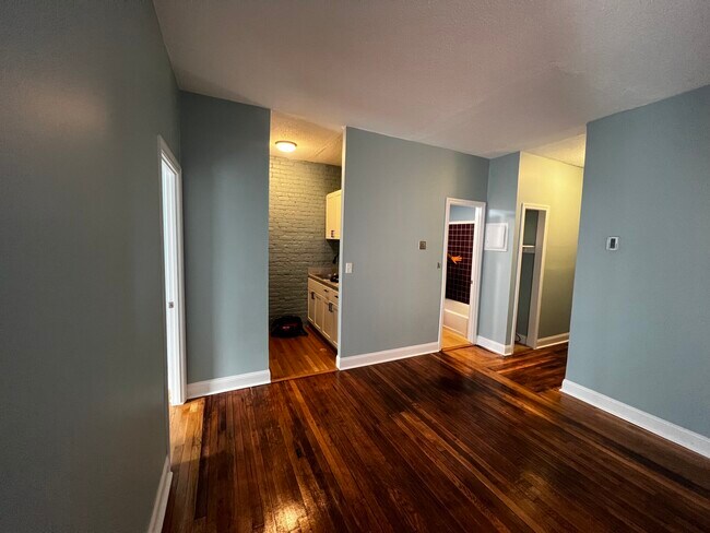 898 Huntington Ave unit 7, Boston, MA 02115 - photo 3