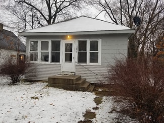 1259 Pearl St, Benton Harbor, MI 49022