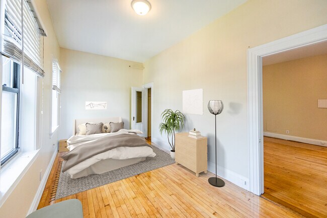 1470 Beacon St unit 34, Brookline, MA 02446 - photo 2