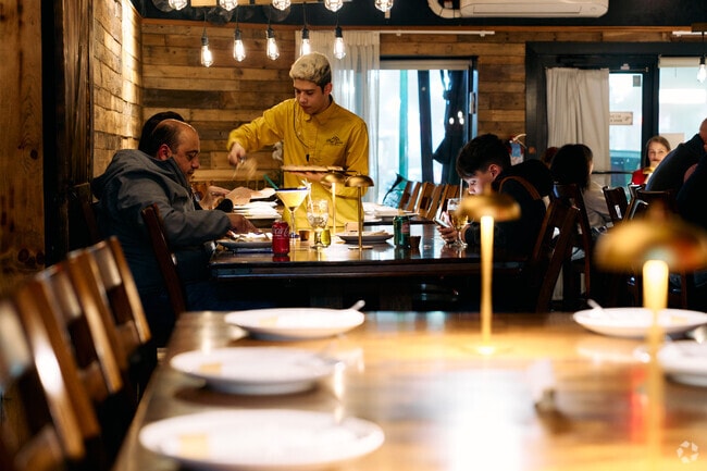 Brazil Gourmet Pizzeria and Grill in Damascus is a local favorite dining spot.