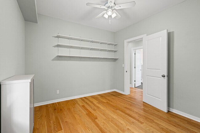 3751 W Irving Park Rd unit 1, Chicago, IL 60618 - photo 6