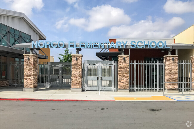 Norco Elementary School is located on Temescal Avenue.