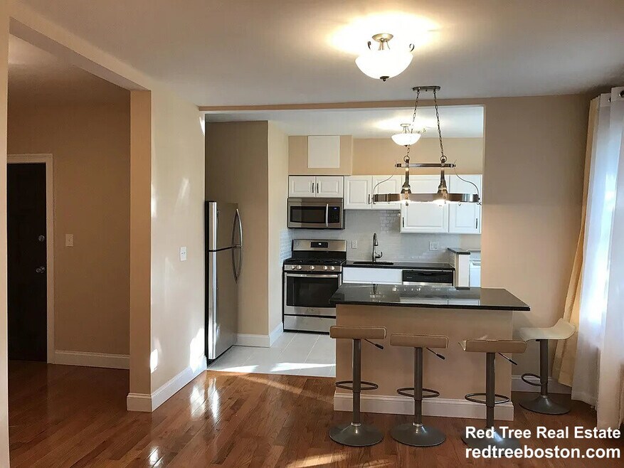 1999 Commonwealth Ave unit 31, Brighton, MA 02135 - photo 1