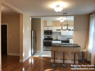 1999 Commonwealth Ave Unit 31, Boston, MA 02135
