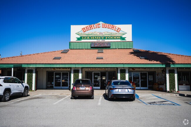 Garlic world is your one stop shop for all things garlic and other produce in the Gavilan Hills.