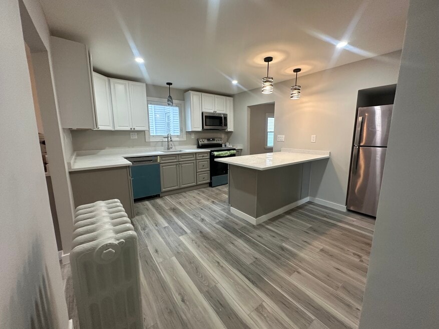 13 Gladstone St unit 1, Everett, MA 02149 - photo 1