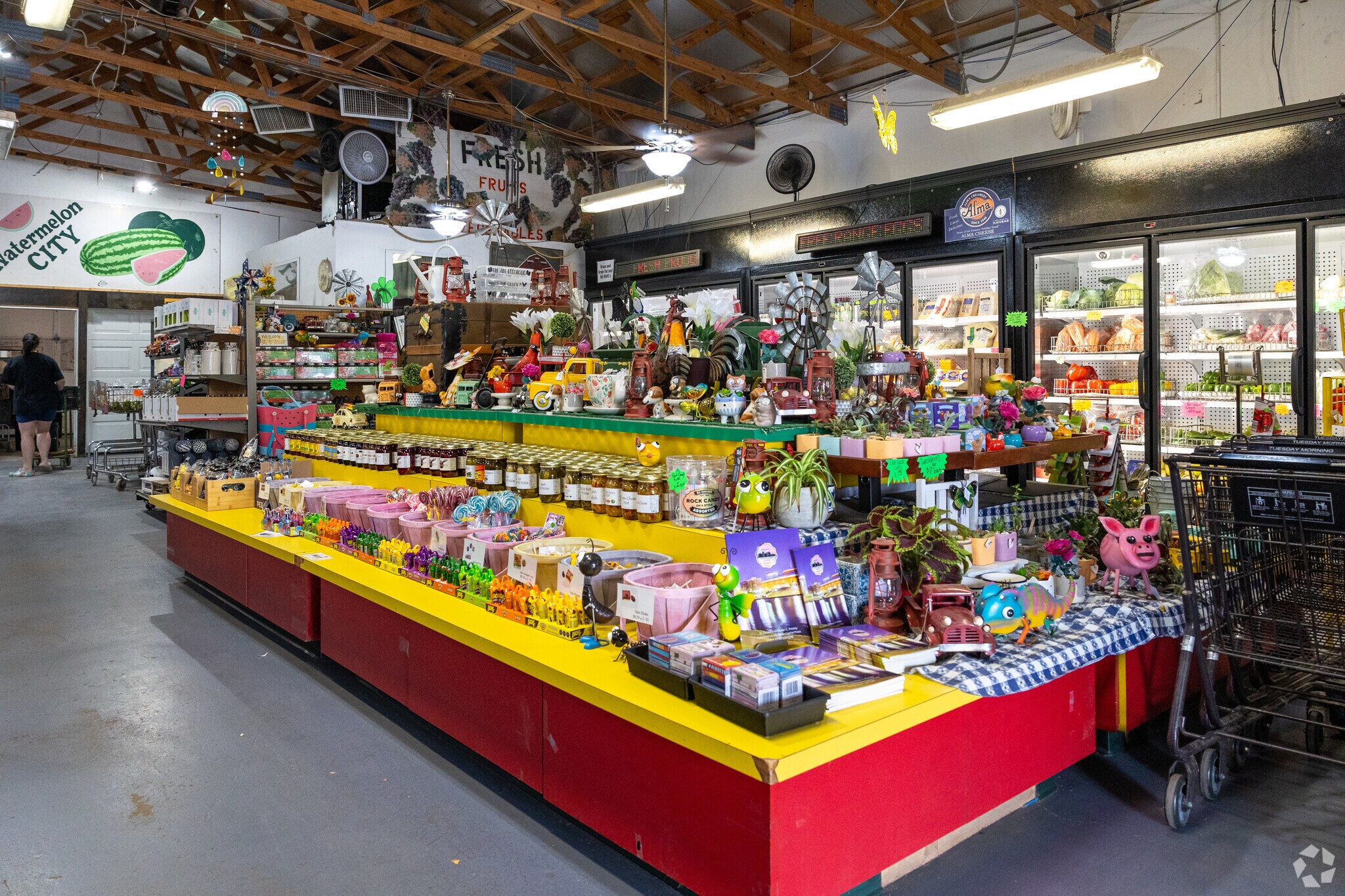 Cox Farm has a variety of flowers and fresh produce to add to your Southwest Village home.