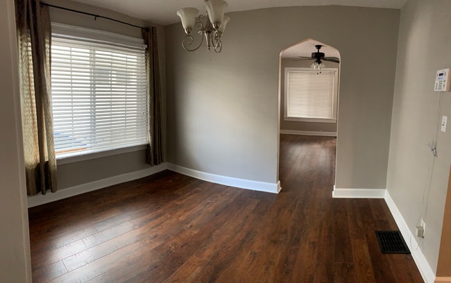 128 N 6th Ave, Beech Grove, IN 46107 - photo 4