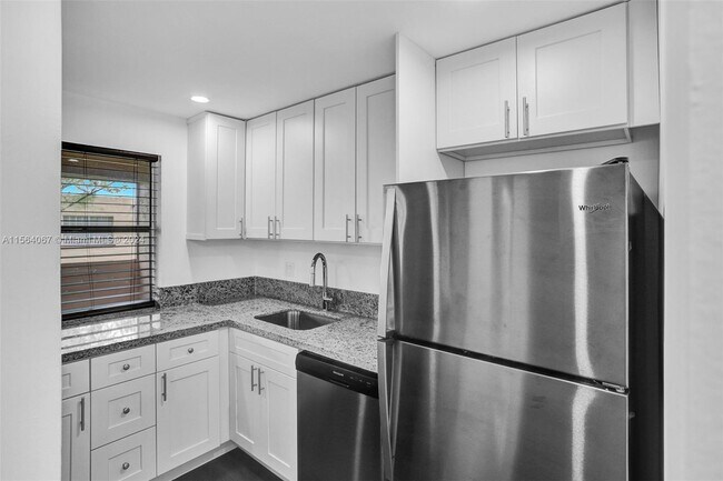 4211 NW 19th St unit LIKE NEW CONDO, Lauderhill, FL 33313 - photo 3