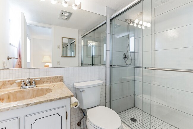 251 S Cypress Rd unit 141, Pompano Beach, FL 33060 - photo 6