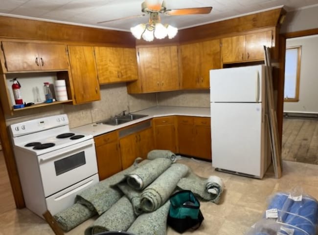 135 York St unit 2, Berlin, NH 03570 - photo 3