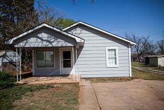 903 S 6th St, Kingfisher, OK 73750