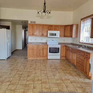 W240 County Rd H Unit 2, Fremont, WI 54940