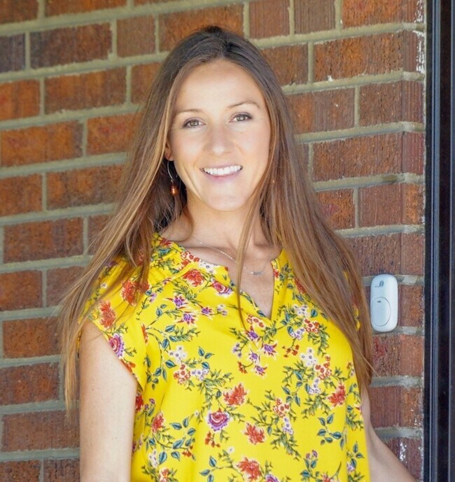 Heather May Charbonneau