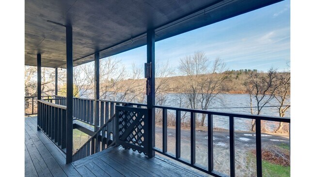 210 Water St unit 4, Hallowell, ME 04347 - photo 3