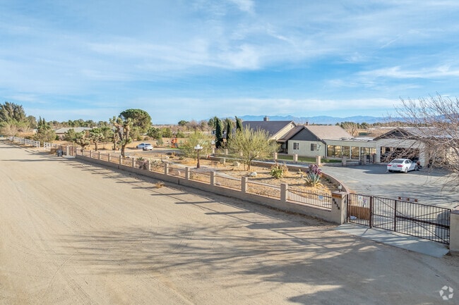 Stunning Northwest Antelope Valley homes blend modern architecture with the natural beauty of the surrounding desert landscape.
