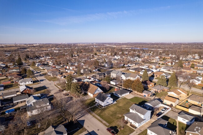 Ranch-style, split-level and contemporary, two-story homes are popular in Crest Hill.