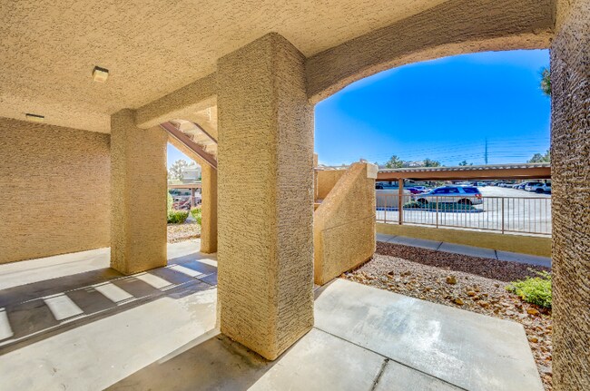 8070 W Russell Rd unit 1081, Las Vegas, NV 89113 - photo 4