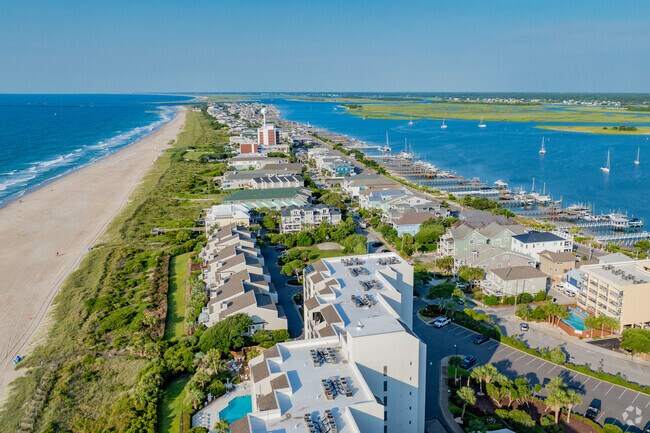 Located on both the ocean and the intercostal, makes Wrightsville Beach a scenic place to call home.