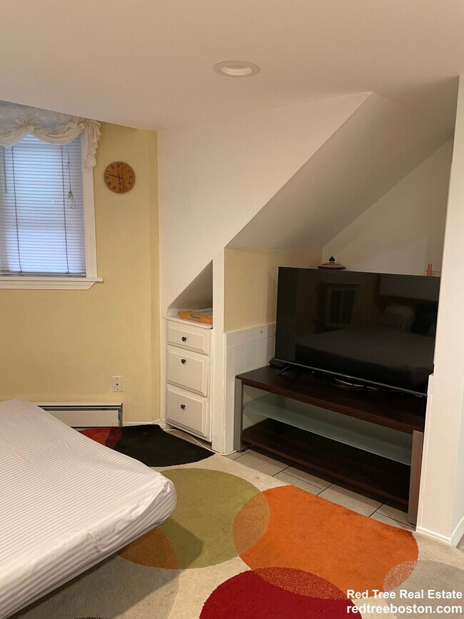 8 Fulkerson St, Cambridge, MA 02141 - photo 4