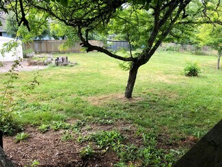 105 W 2nd St Unit Top Floor, Yamhill, OR 97148