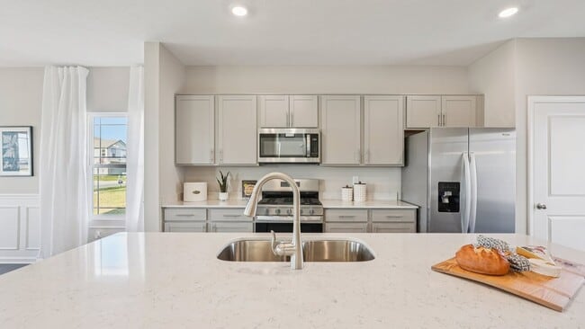 215 Springfield Crossing, Greenfield, IN 46140 - photo 4