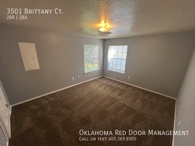 3501 Brittany Ct, Moore, OK 73160 - photo 4