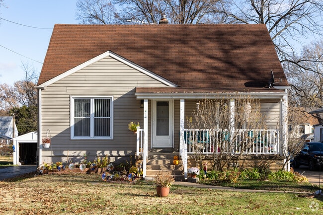 Wood-sided gabled roofs define Breckenridge Hills' timeless neighborhood character.