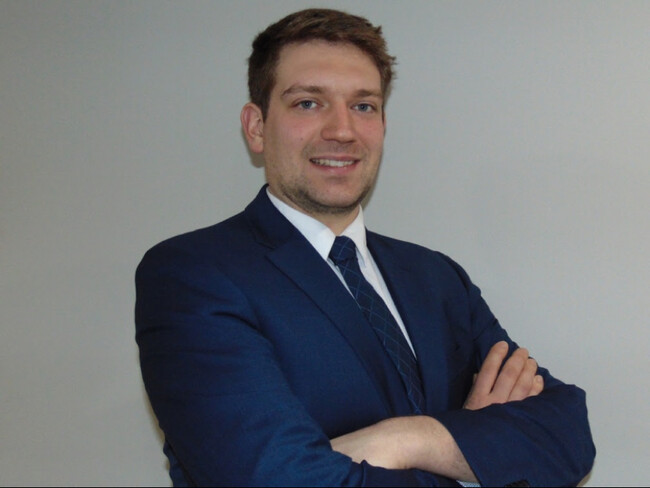 Agent Photo