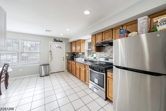 1779 Newton St, Rahway, NJ 07065