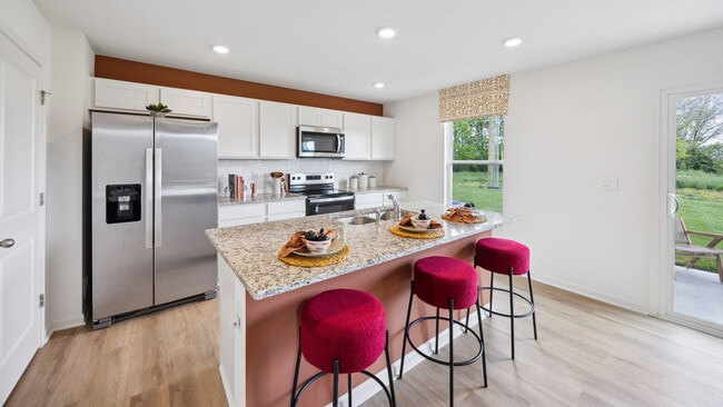 147 Pheasant Glen Dr, Shelbyville, KY 40065 - photo 2