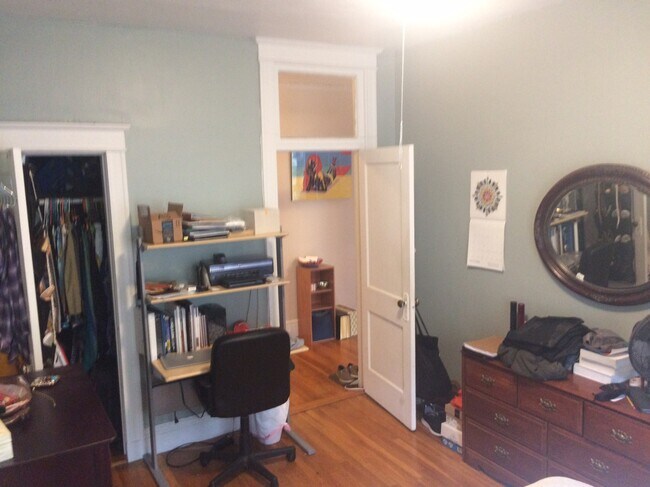 380 Riverway unit 9, Boston, MA 02115 - photo 5