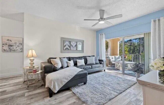 1840 Florida Club Cir unit Napoli Luxury Condom, Naples, FL 34112 - photo 7