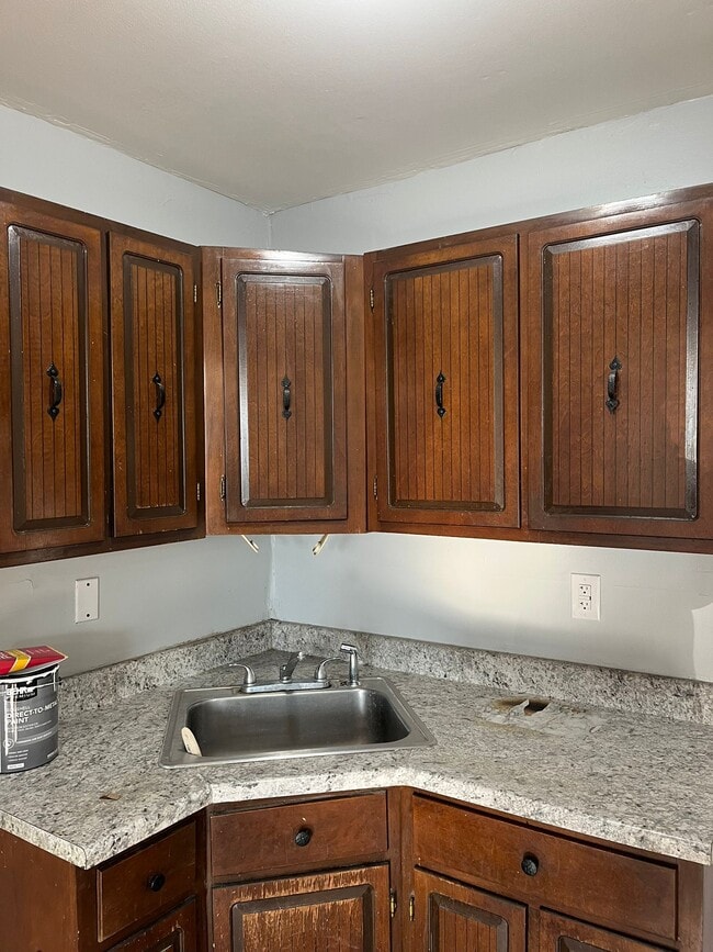 180 Princeton Ave Unit 1RM, Jersey City, NJ 07305