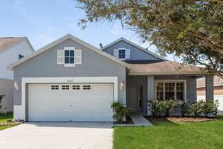 3203 Summer Cruise Dr, Valrico, FL 33594