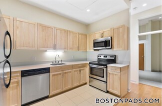407 Washington St Unit 601, Boston, MA 02108